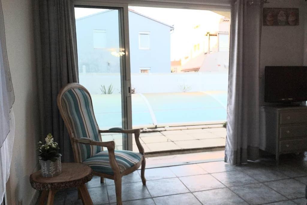 Appartement Lumineux Et Spacieux Elne Exterior foto